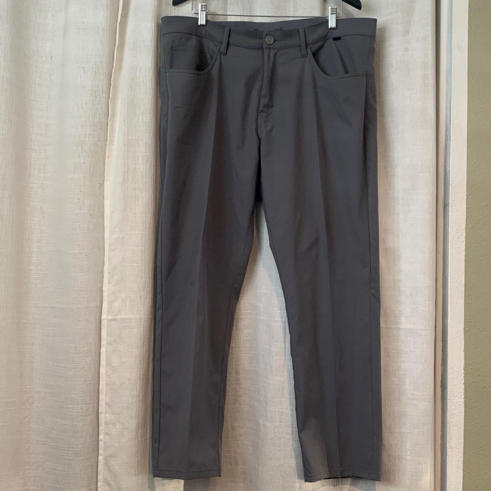 Travis Matthew Men’s Gray Pants sz 38